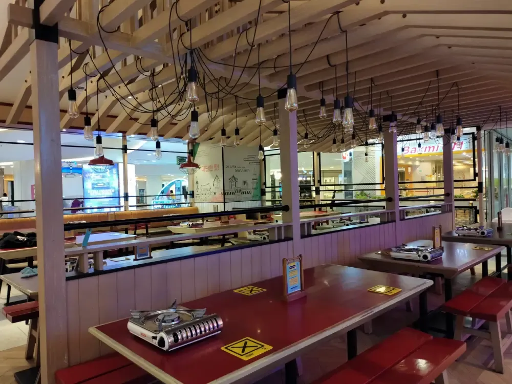 Ojju K-Food - Central Park interior photo 2