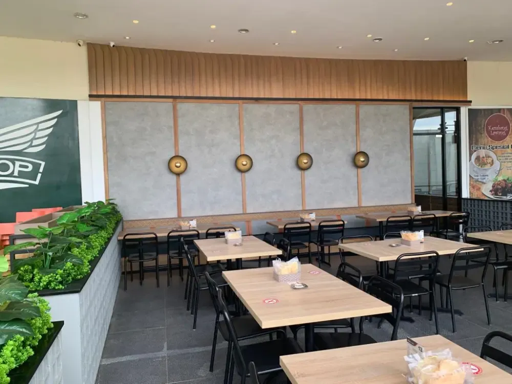 Dapur Solo - Cibinong City Mall interior photo 3