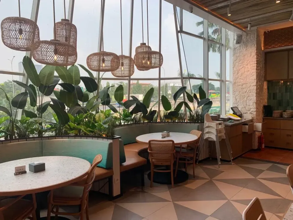Terumbu Seafood Terrace - Cilandak Town Square interior photo 3