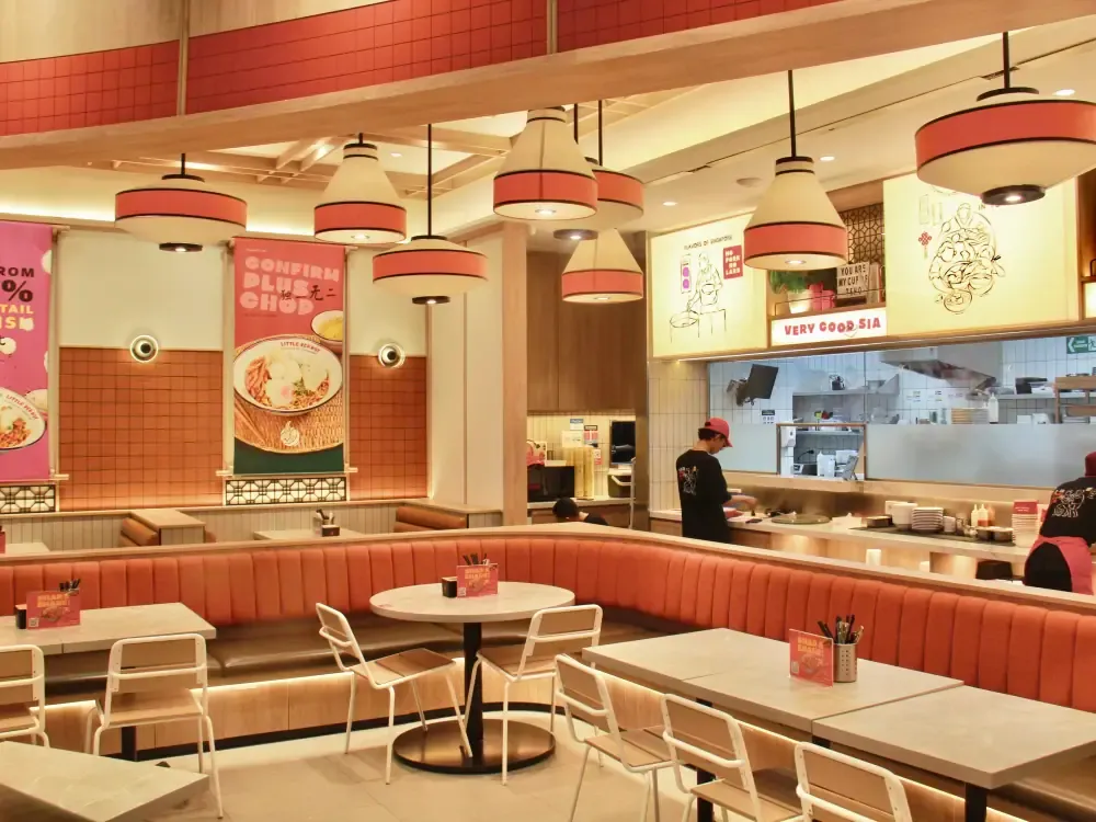 Little Red Dot - AEON Mall Tanjung Barat interior photo 4