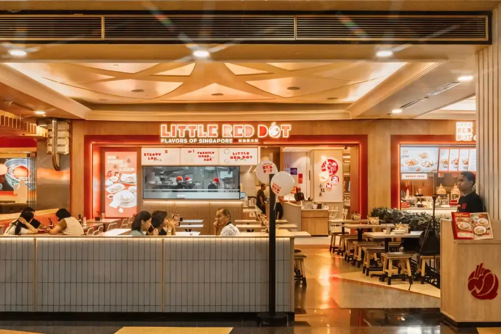 Little Red Dot - Grand Indonesia interior photo 4