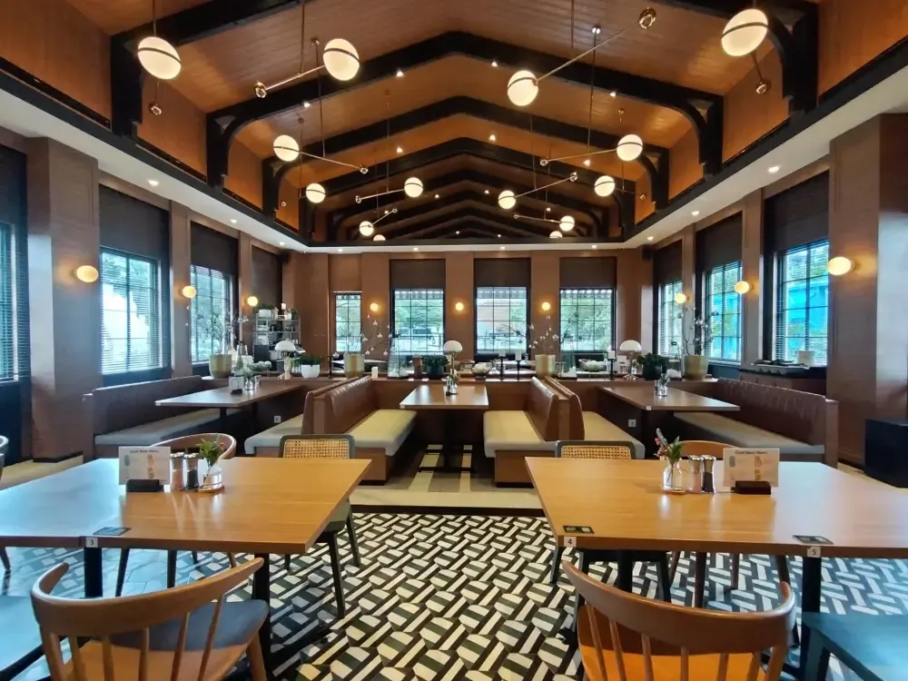 Butler's Steak - Chillax Sudirman interior photo 6