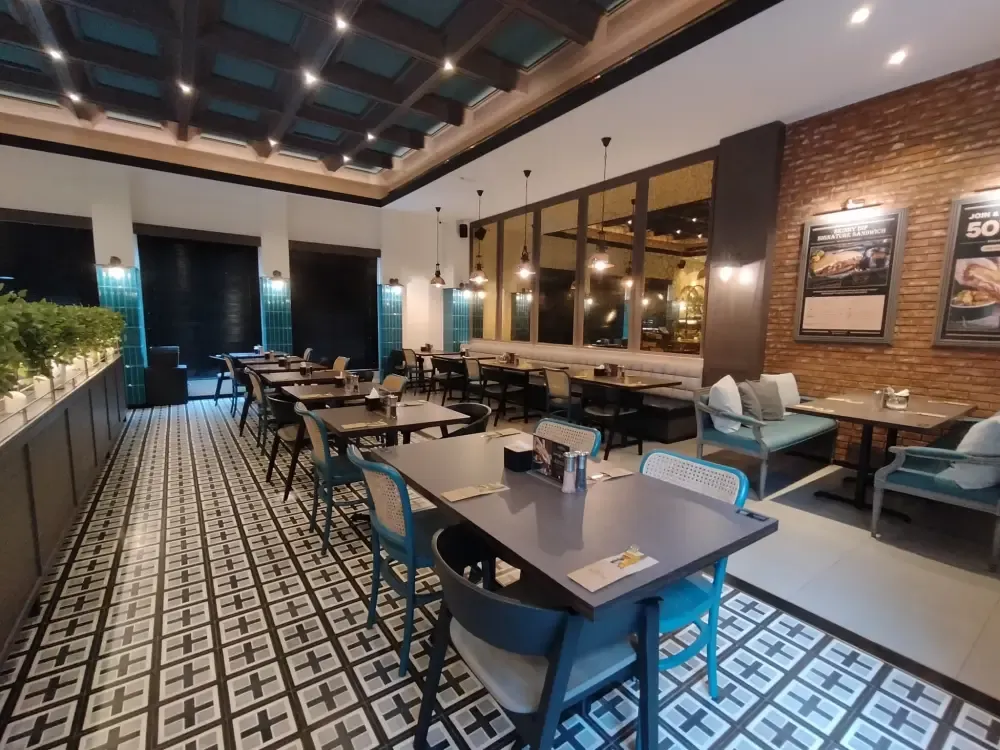 Butler's Steak - Chillax Sudirman interior photo 12